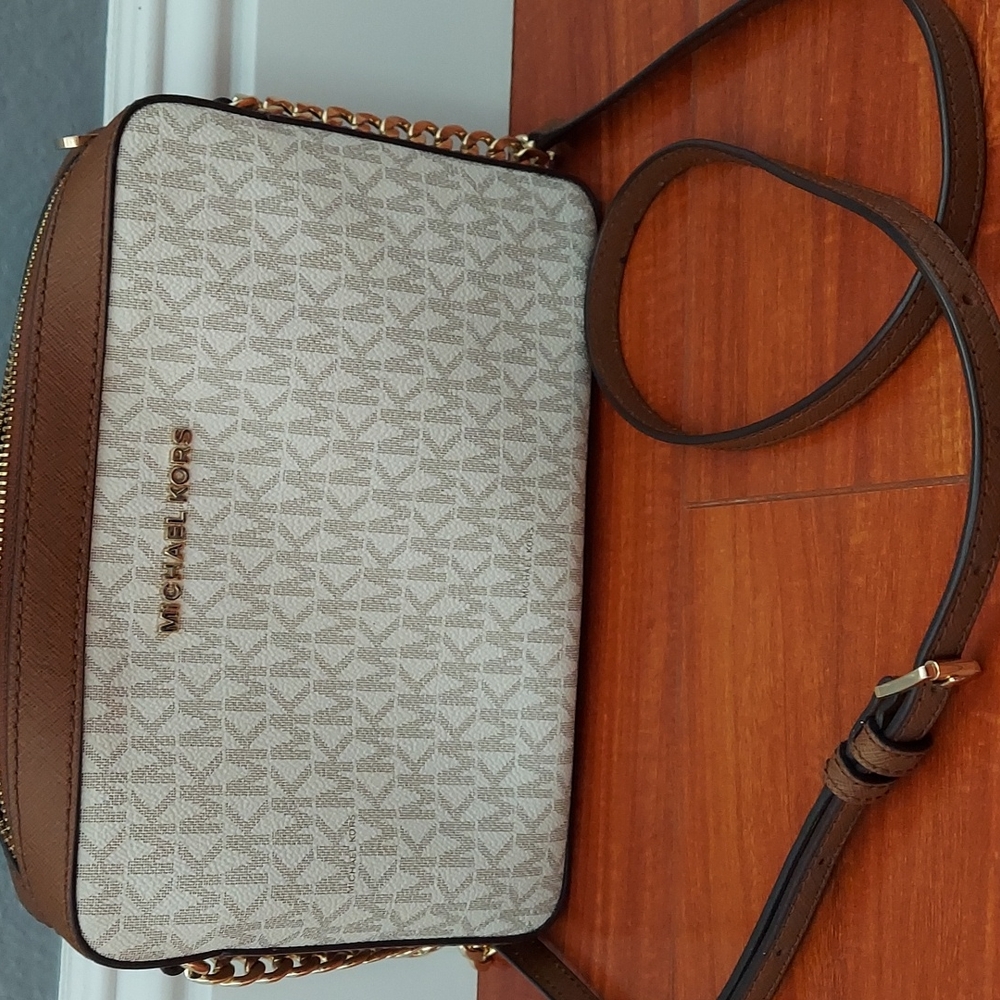 MK crossbody